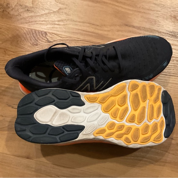 New Balance Fresh Foam 1080 v12 size 13 mens - Picture 6 of 11